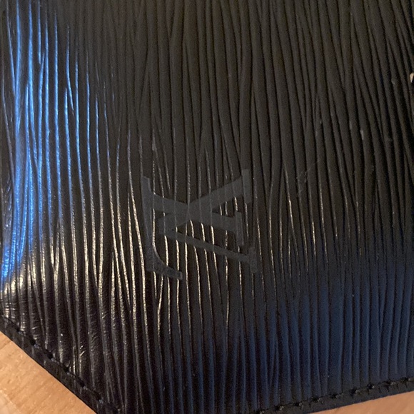 Louis Vuitton Epi Leather Sac a Dos Sling Backpack with pouch - Picture 12 of 12